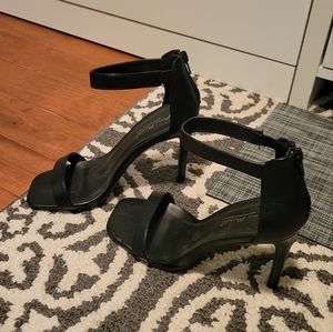 High Heel Stilletto Anklet